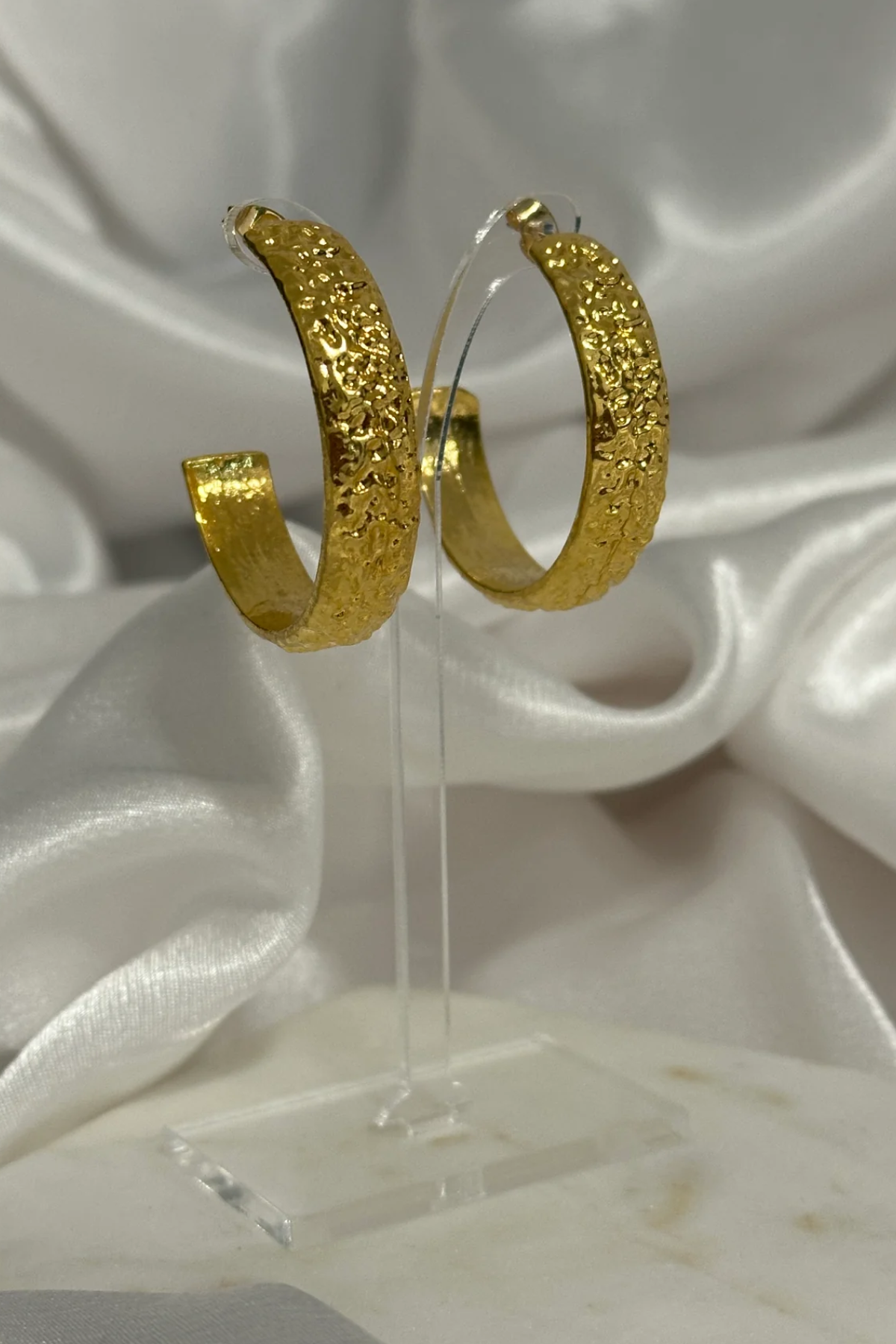 Radiant Hoops