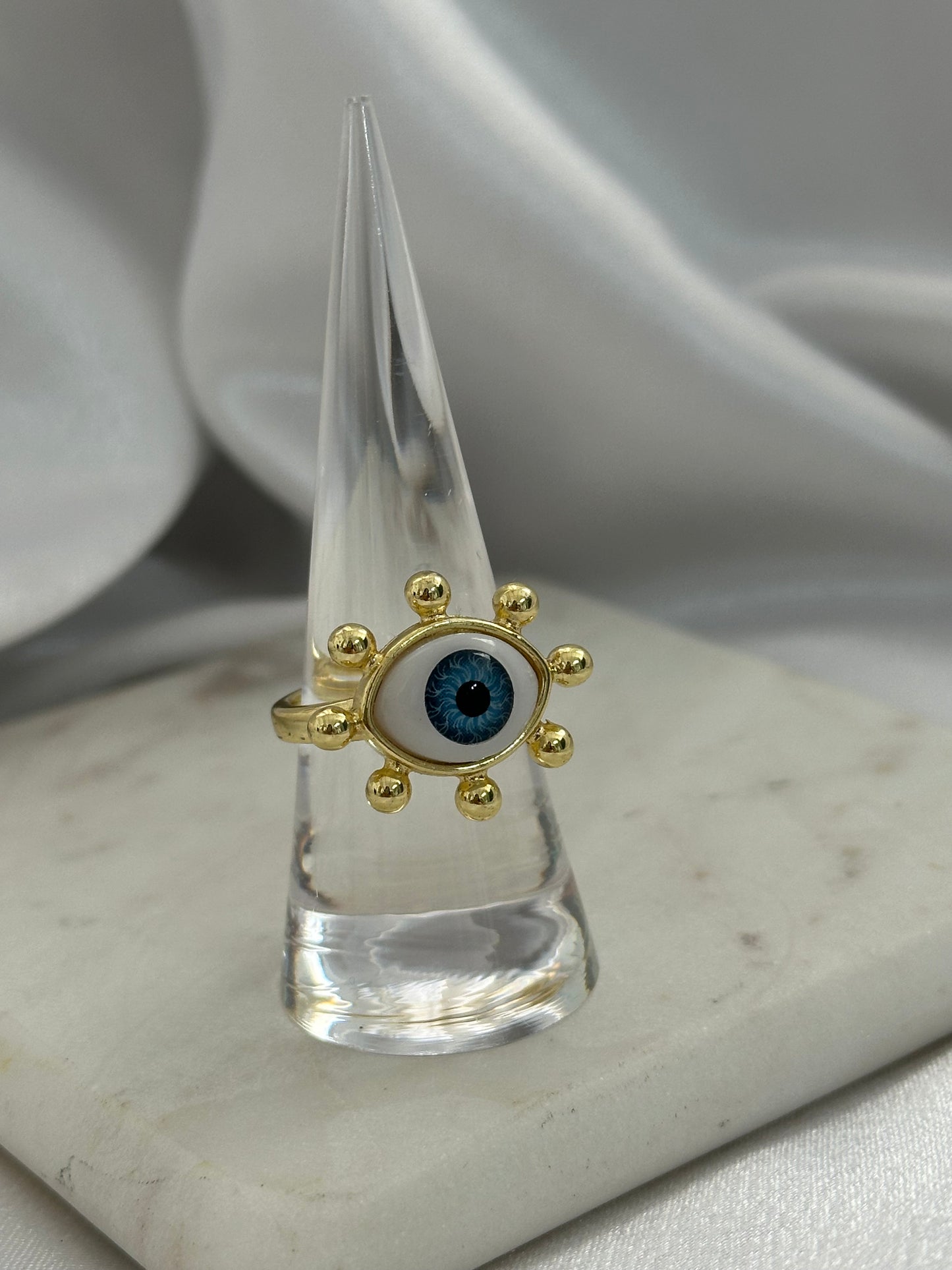 Aura Eye Ring