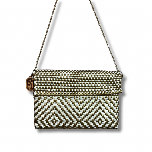 Chain Reaction- crossbody
