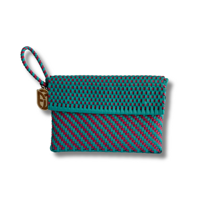 Large Clutch