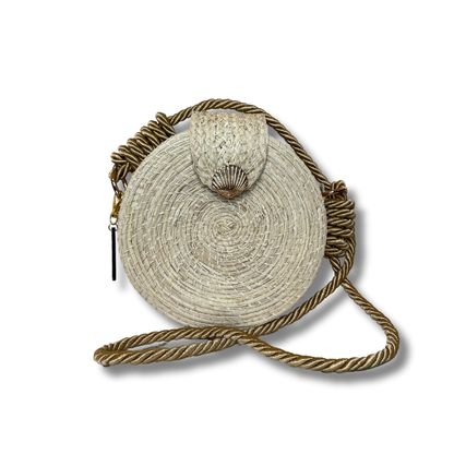 Yoyo Shell Palm Bag Handwoven
