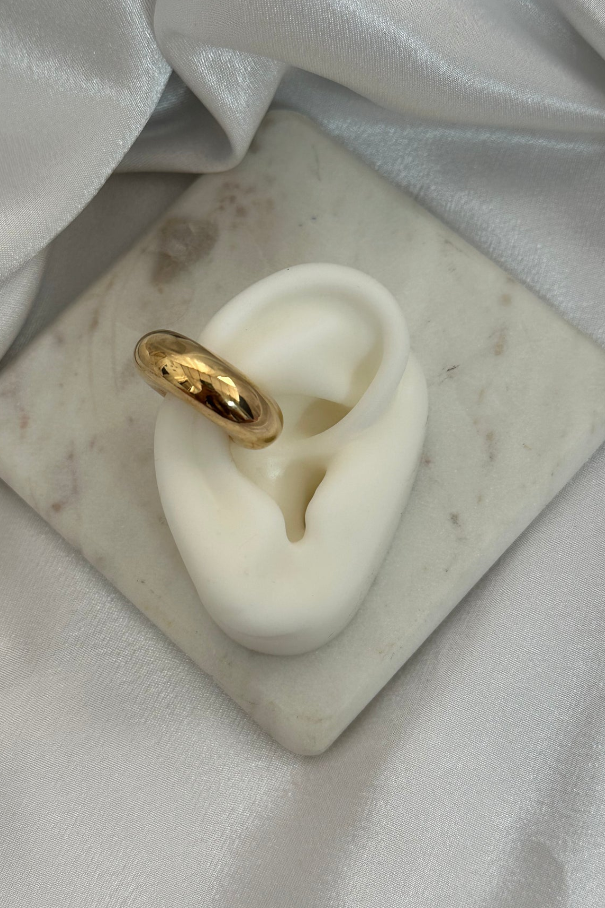 Gold Earcuff