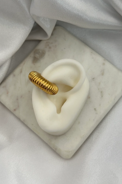 Textured Earcuff